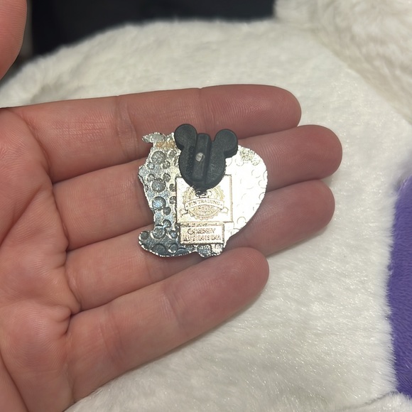 ✨Disney Couple Heart Pin Lady and the Tramp - Picture 2 of 2